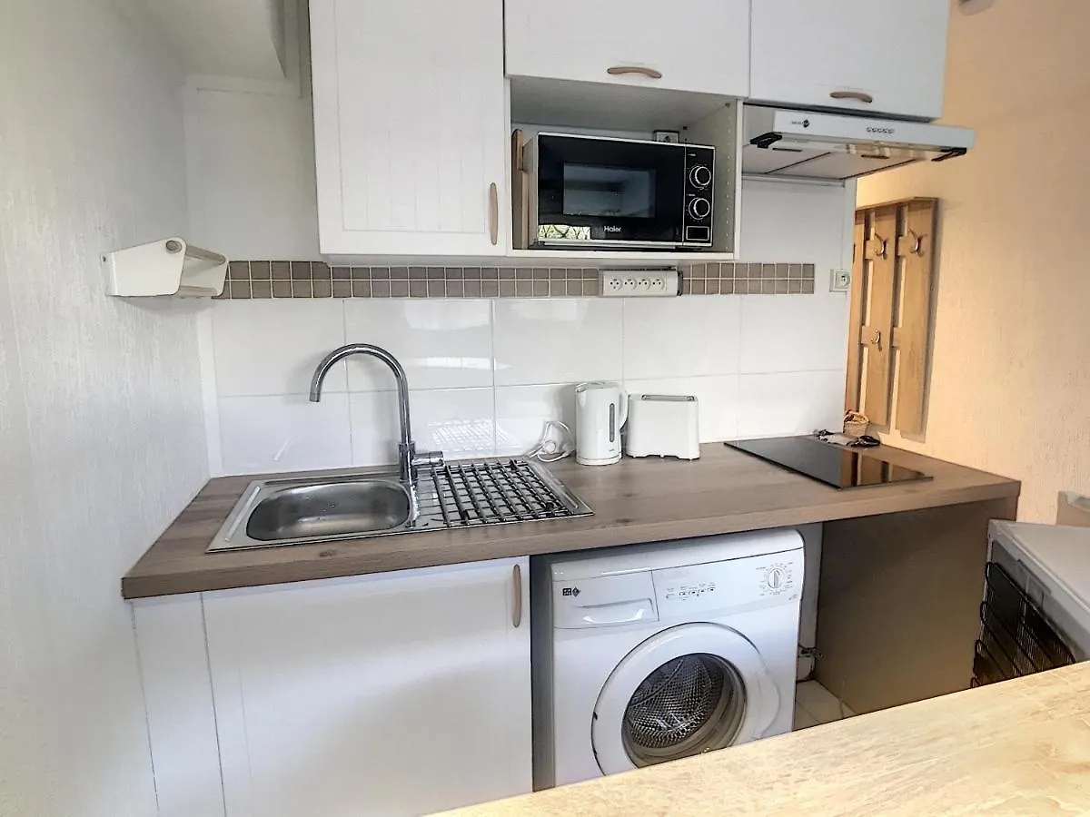 Golfe Juan Studio Dans Residence Avec Piscine Vallauris France