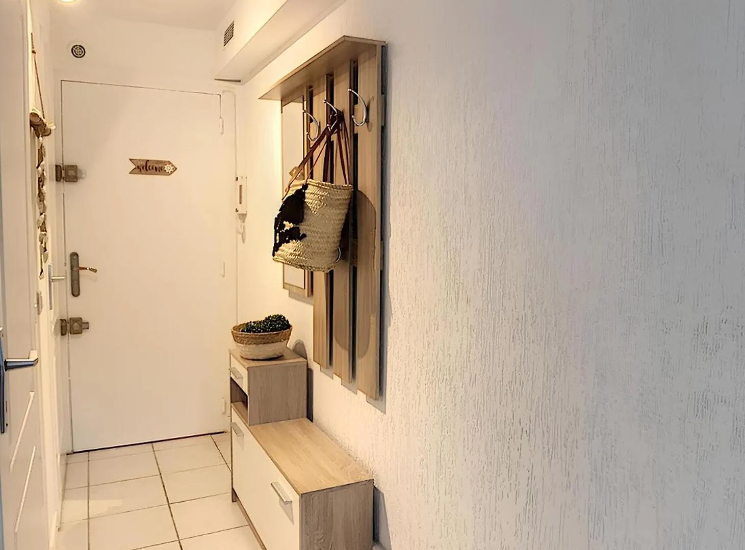 Apartment Golfe Juan Studio Dans Residence Avec Piscine Vallauris